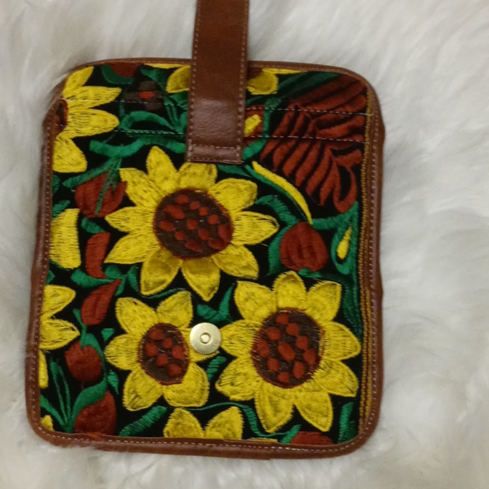 Wallet - Picture 3 of 4